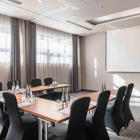 Hotel Wyndham Old Town 4*
