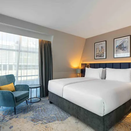 Wyndham Old Town 4*