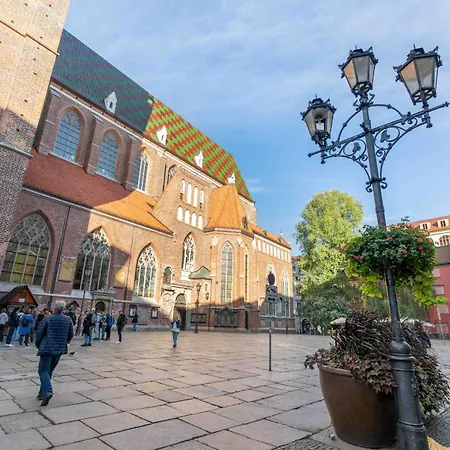 Hotel Wyndham Old Town 4*
