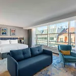 Wyndham Old Town 4* فروتسواف