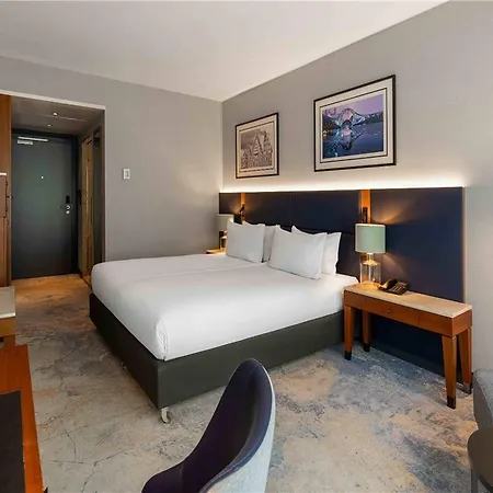 호텔 Wyndham Old Town 4*