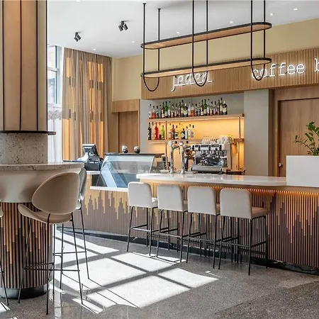 Wyndham Old Town 4*