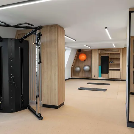 Hotel Wyndham Old Town 4*