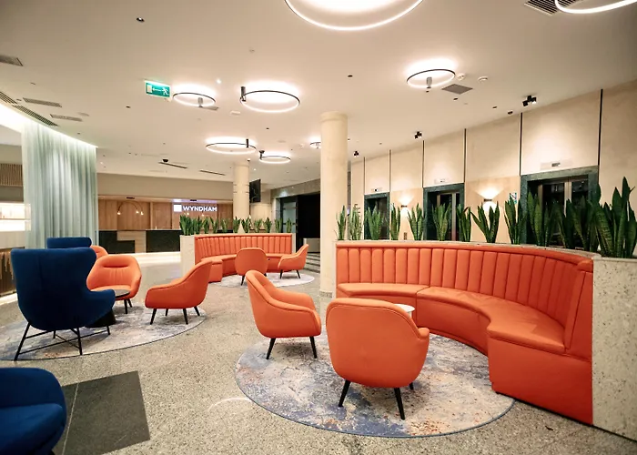 Wyndham Old Town Szálloda